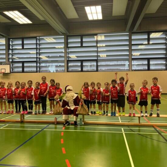 2025 12 07 Minis Beim Nikolausturnier In Rt