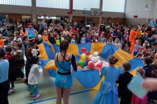 Kinderfasching26 Luftballon